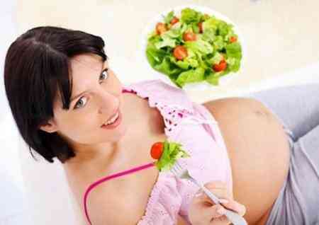 Dinh dưỡng hợp lý giúp bà bầu khỏe đẹp