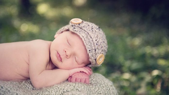 Kinh nghiệm chăm sóc trẻ sơ sinh mà mẹ nên thuộc nằm lòng
