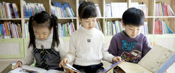 sub03_01 Kinh nghiệm hay giúp trẻ có thói quen yêu thích đọc sách