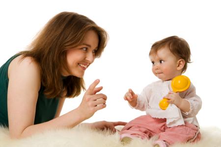 Những thói quen tai hại của bố mẹ cần bỏ ngay khi dạy con nhỏ